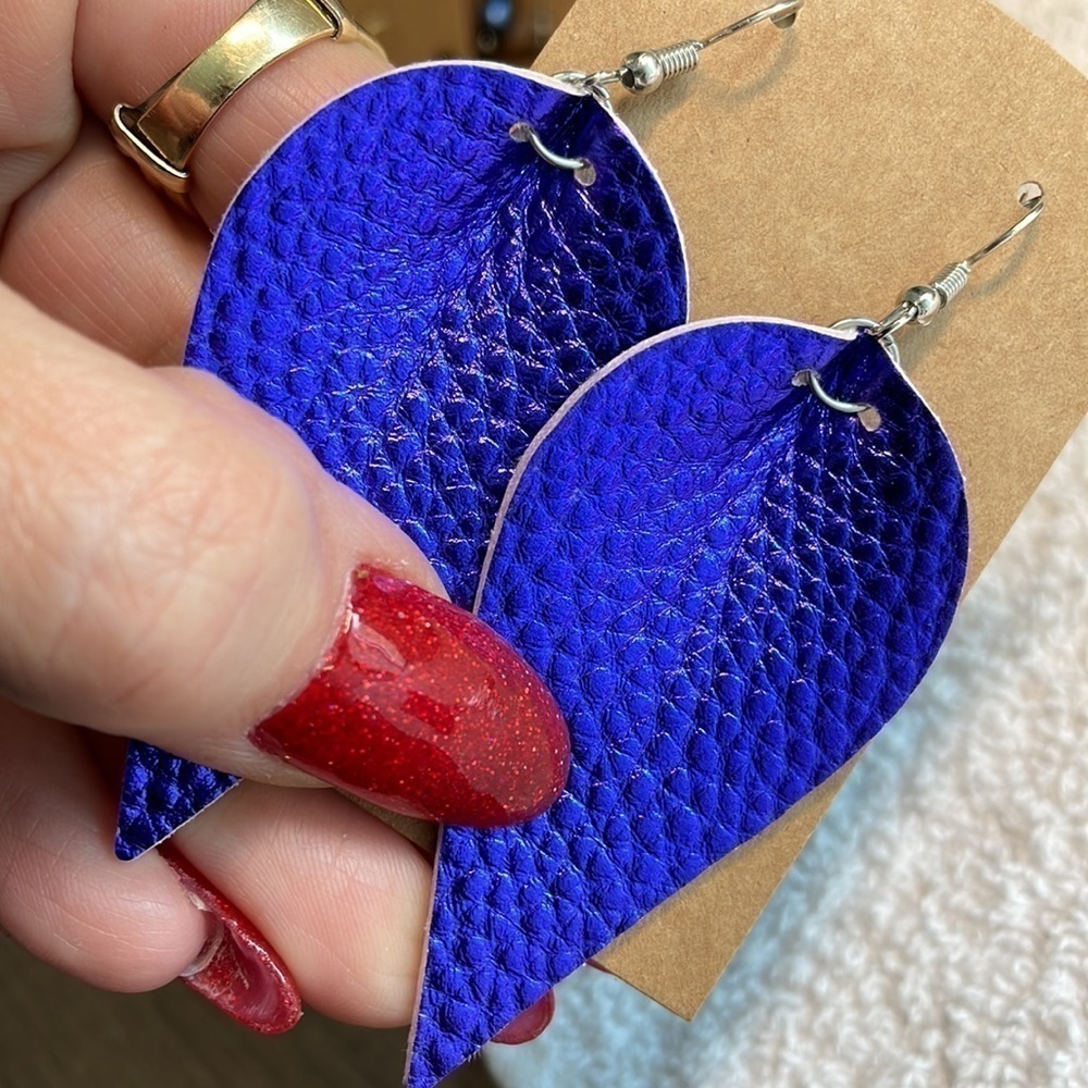 💐5/25 purple leather leaf teardrop metallic purple blue nice quality reversible - Picture 3 of 7